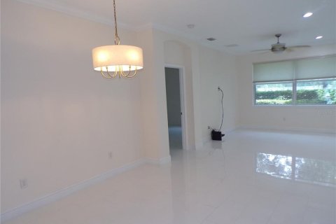 Casa en alquiler en North Port, Florida, 3 dormitorios, 167.6 m2 № 1869324 - foto 4