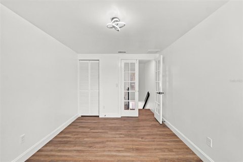 Casa en venta en Temple Terrace, Florida, 4 dormitorios, 204.11 m2 № 2383499 - foto 18