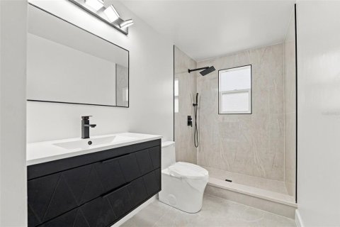 Casa en venta en Temple Terrace, Florida, 4 dormitorios, 204.11 m2 № 2383499 - foto 29