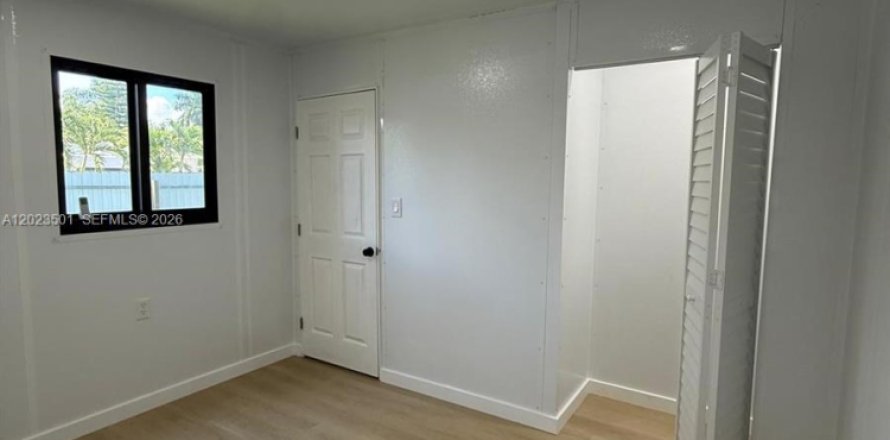Immobilier commercial à Homestead, Floride 1 chambre, 105.91 m2 № 2085926