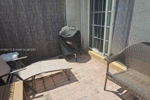 Condominio en venta en Pompano Beach, Florida, 1 dormitorio, 85.56 m2 № 2035820 - foto 24