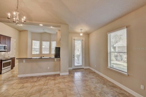Villa ou maison à louer à Ormond Beach, Floride: 3 chambres, 168.62 m2 № 2384008 - photo 4