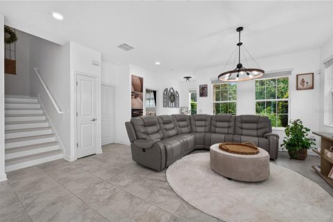 Touwnhouse à vendre à Davenport, Floride: 5 chambres, 234.3 m2 № 2399231 - photo 10