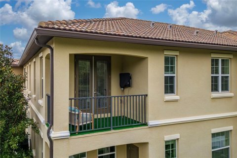 Touwnhouse à vendre à Davenport, Floride: 5 chambres, 234.3 m2 № 2399231 - photo 5