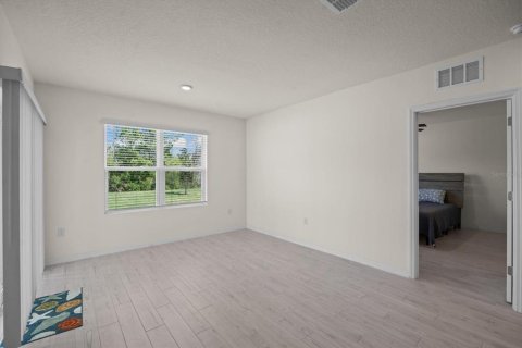 House in New Smyrna Beach, Florida 3 bedrooms, 157.66 sq.m. № 1720707 - photo 14