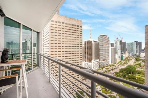 Condo in Miami, Florida, 1 bedroom  № 1971509 - photo 23