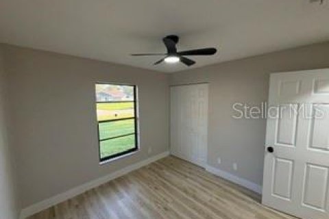 House in South Daytona, Florida 3 bedrooms, 102.84 sq.m. № 2395919 - photo 15