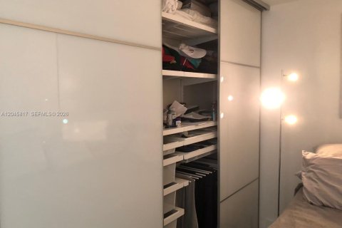 Купить кондоминиум в Майами, Флорида 1 спальня, 81.75м2, № 2145868 - фото 7