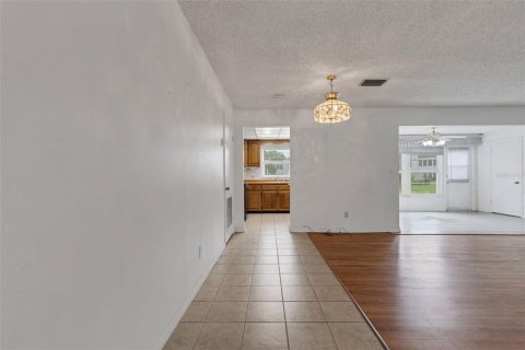 Condominio en venta en Seminole, Florida, 2 dormitorios, 119.38 m2 № 2224916 - foto 7
