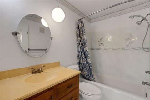 Condominio en venta en Seminole, Florida, 2 dormitorios, 119.38 m2 № 2224916 - foto 30