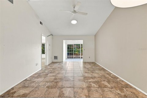 Casa en venta en Safety Harbor, Florida, 2 dormitorios, 94.11 m2 № 2433574 - foto 12