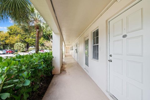 Copropriété à louer à Pompano Beach, Floride: 1 chambre, 89.19 m2 № 2085968 - photo 3