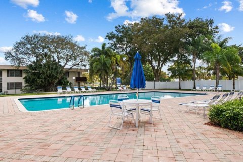 Copropriété à louer à Pompano Beach, Floride: 1 chambre, 89.19 m2 № 2085968 - photo 28