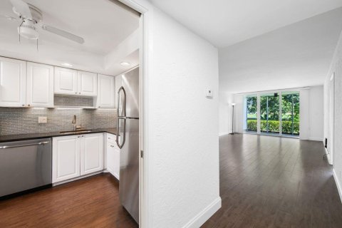Copropriété à louer à Pompano Beach, Floride: 1 chambre, 89.19 m2 № 2085968 - photo 5