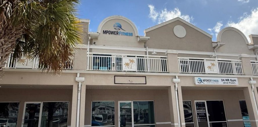 Commercial property in Palm Coast, Florida 108.7 sq.m. № 1569004