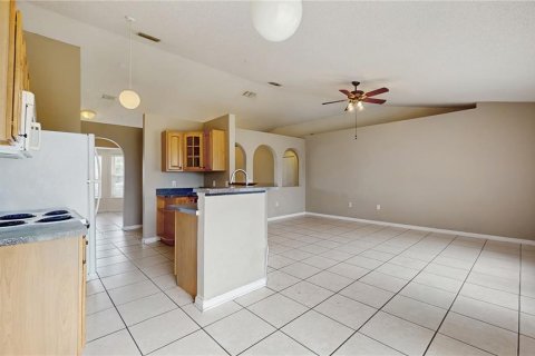 House in Kissimmee, Florida 3 bedrooms, 142.7 sq.m. № 1625056 - photo 10