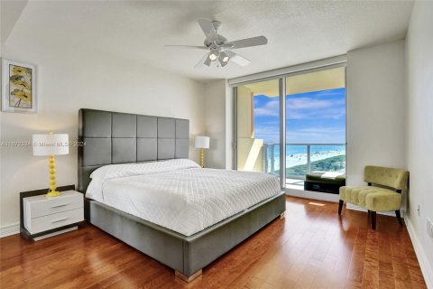 Condominio en venta en Miami Beach, Florida, 2 dormitorios, 144 m2 № 1934896 - foto 11