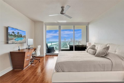 Condominio en venta en Miami Beach, Florida, 2 dormitorios, 144 m2 № 1934896 - foto 9