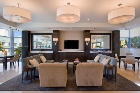 Condominio en venta en Miami Beach, Florida, 2 dormitorios, 144 m2 № 1934896 - foto 23