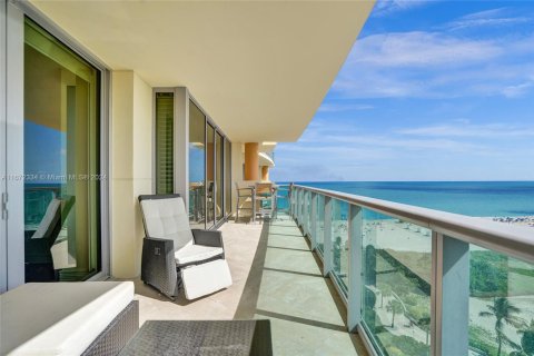 Condominio en venta en Miami Beach, Florida, 2 dormitorios, 144 m2 № 1934896 - foto 28