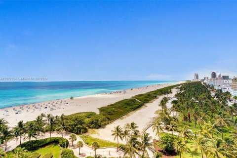 Condominio en venta en Miami Beach, Florida, 2 dormitorios, 144 m2 № 1934896 - foto 2