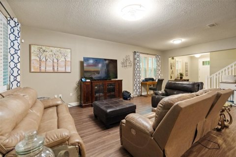 Villa ou maison à vendre à Seminole, Floride: 5 chambres, 253.72 m2 № 2410474 - photo 12