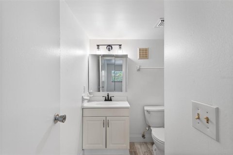 Appartement à louer à Saint Petersburg, Floride: 2 chambres, 89.19 m2 № 2400038 - photo 8