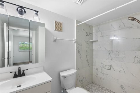 Appartement à louer à Saint Petersburg, Floride: 2 chambres, 89.19 m2 № 2400038 - photo 9