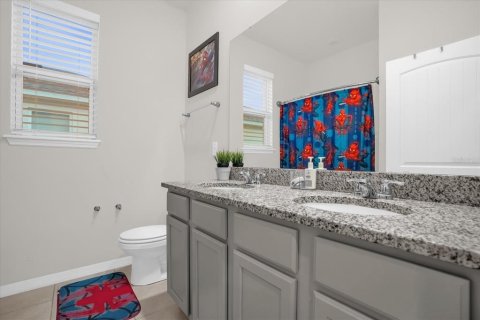 House in Saint Cloud, Florida 4 bedrooms, 195.75 sq.m. № 1835781 - photo 14