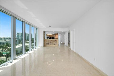 Condominio en venta en Miami Beach, Florida, 2 dormitorios, 131.92 m2 № 1708753 - foto 4