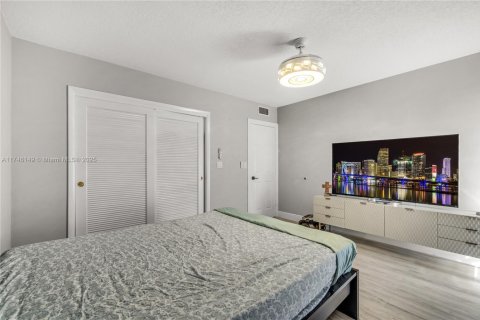 Villa ou maison à vendre à Tamarac, Floride: 3 chambres, 194.44 m2 № 1710534 - photo 16