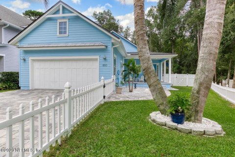 Casa en venta en Atlantic Beach, Florida, 3 dormitorios, 184.41 m2 № 800986 - foto 1