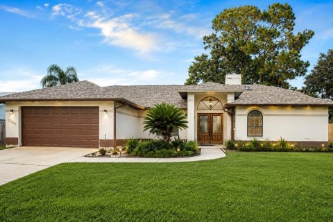 Casa en Plant City, Florida 3 dormitorios, 181.81 m2 № 2353472