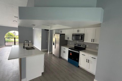 Villa ou maison à vendre à Plant City, Floride: 3 chambres, 181.81 m2 № 2353472 - photo 6