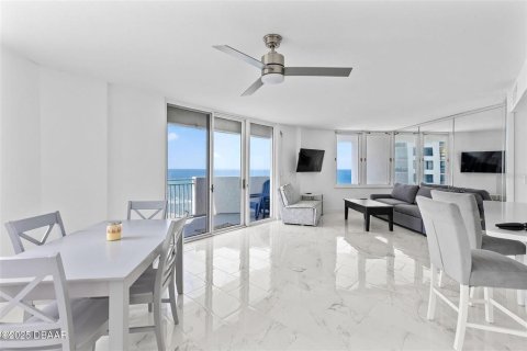Condominio en venta en Daytona Beach, Florida, 2 dormitorios, 106 m2 № 1765408 - foto 24