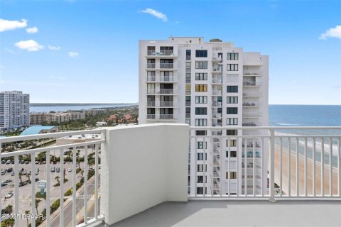 Condominio en venta en Daytona Beach, Florida, 2 dormitorios, 106 m2 № 1765408 - foto 6