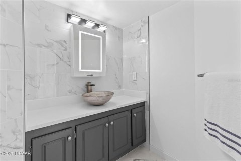Condominio en venta en Daytona Beach, Florida, 2 dormitorios, 106 m2 № 1765408 - foto 21