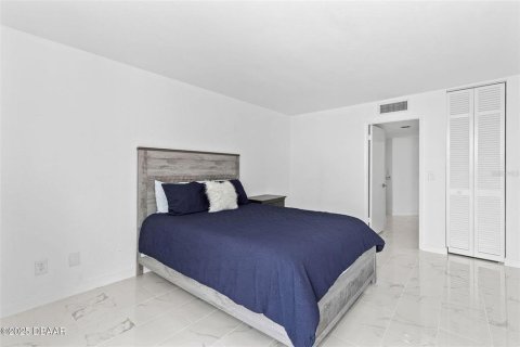 Condominio en venta en Daytona Beach, Florida, 2 dormitorios, 106 m2 № 1765408 - foto 28