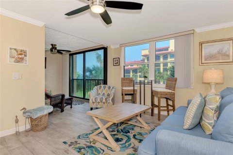 Condo in Sarasota, Florida, 1 bedroom  № 1732941 - photo 16