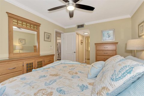 Condo in Sarasota, Florida, 1 bedroom  № 1732941 - photo 26