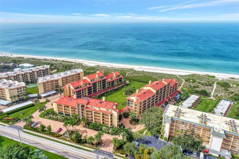 Condo in Sarasota, Florida, 1 bedroom  № 1732941 - photo 3