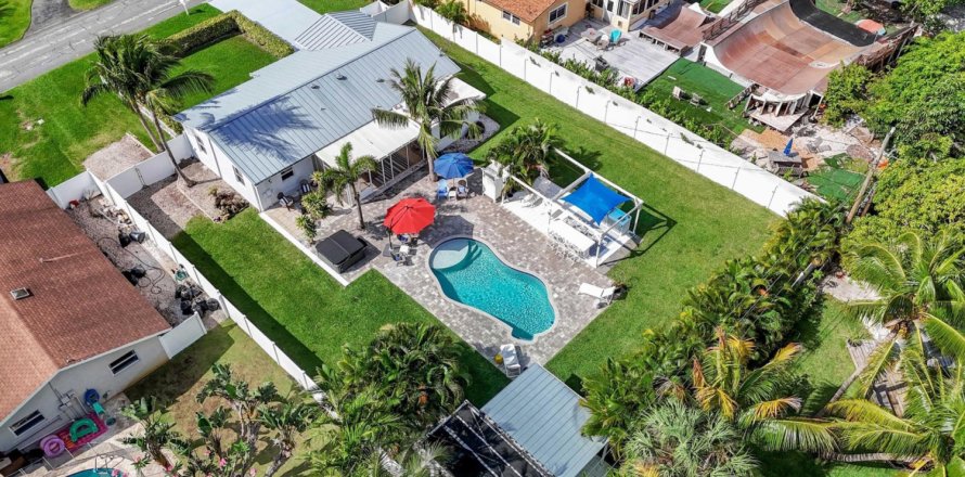 Casa en Boynton Beach, Florida 2 dormitorios, 117.15 m2 № 1079322