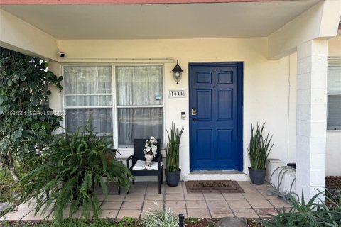 Villa ou maison à vendre à Fort Lauderdale, Floride: 3 chambres, 156.91 m2 № 2048002 - photo 4