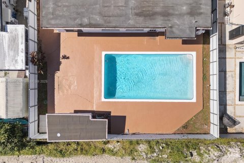 Купить виллу или дом в Мирамар, Флорида 4 спальни, 139.91м2, № 1974072 - фото 9