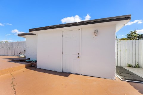 Купить виллу или дом в Мирамар, Флорида 4 спальни, 139.91м2, № 1974072 - фото 27