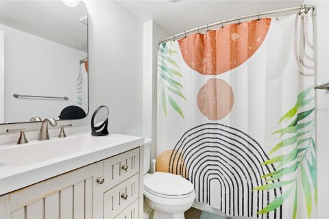 Immobilier commercial à vendre à Sarasota, Floride: 4 chambres, 178.37 m2 № 2097656 - photo 10