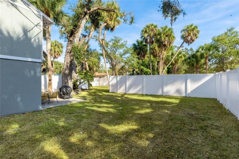 Immobilier commercial à vendre à Sarasota, Floride: 4 chambres, 178.37 m2 № 2097656 - photo 15