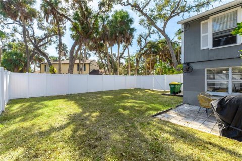 Immobilier commercial à vendre à Sarasota, Floride: 4 chambres, 178.37 m2 № 2097656 - photo 16