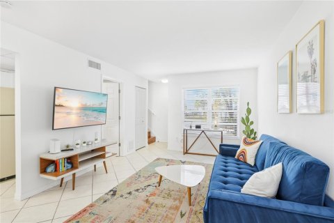 Immobilier commercial à vendre à Sarasota, Floride: 4 chambres, 178.37 m2 № 2097656 - photo 22