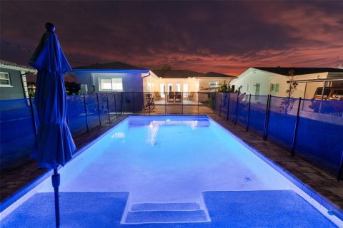 Villa ou maison à vendre à Tarpon Springs, Floride: 2 chambres, 122.63 m2 № 1851709 - photo 26